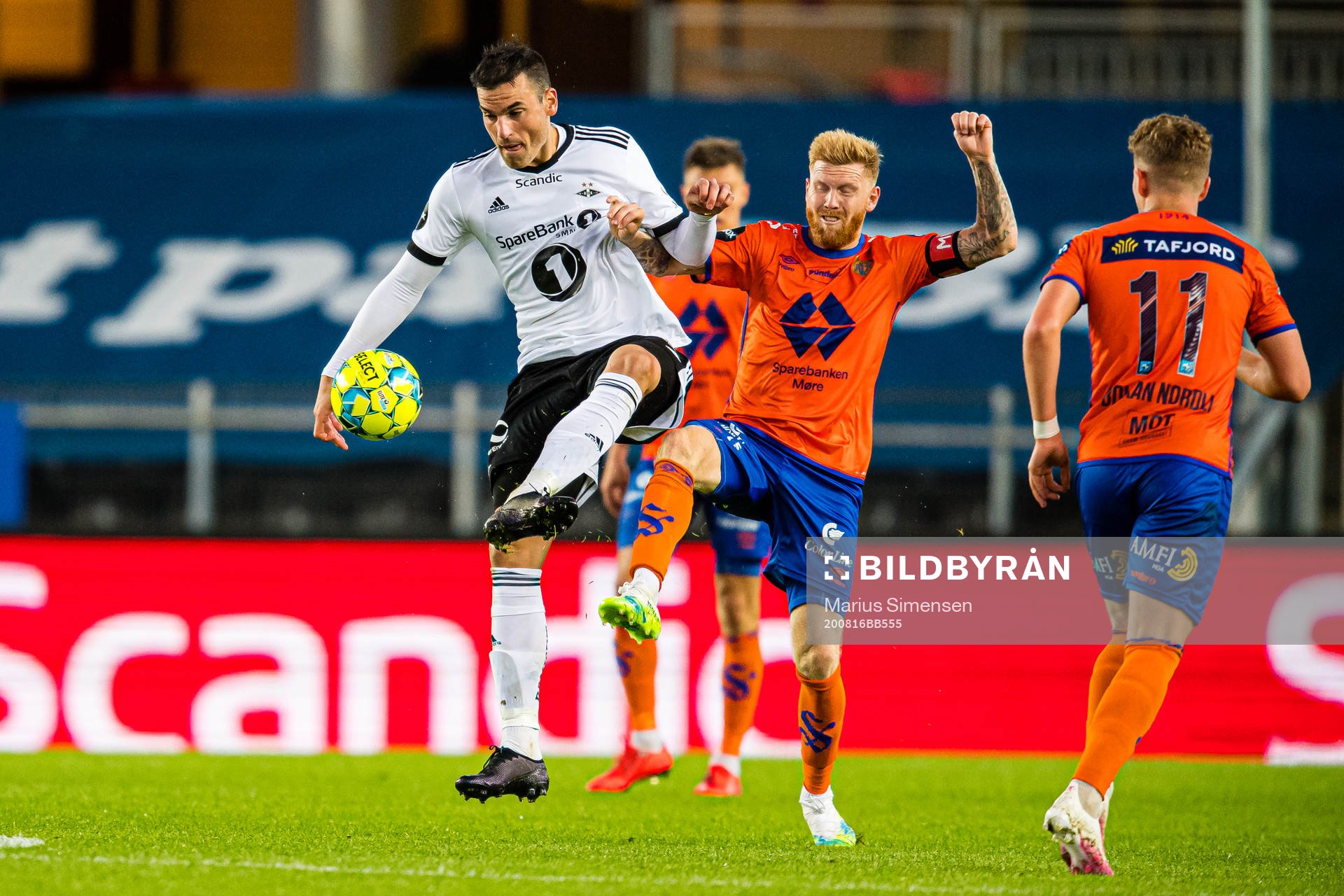 Dino Islamovic of Rosenborg and Fredrik Kjernmoen Carlsen