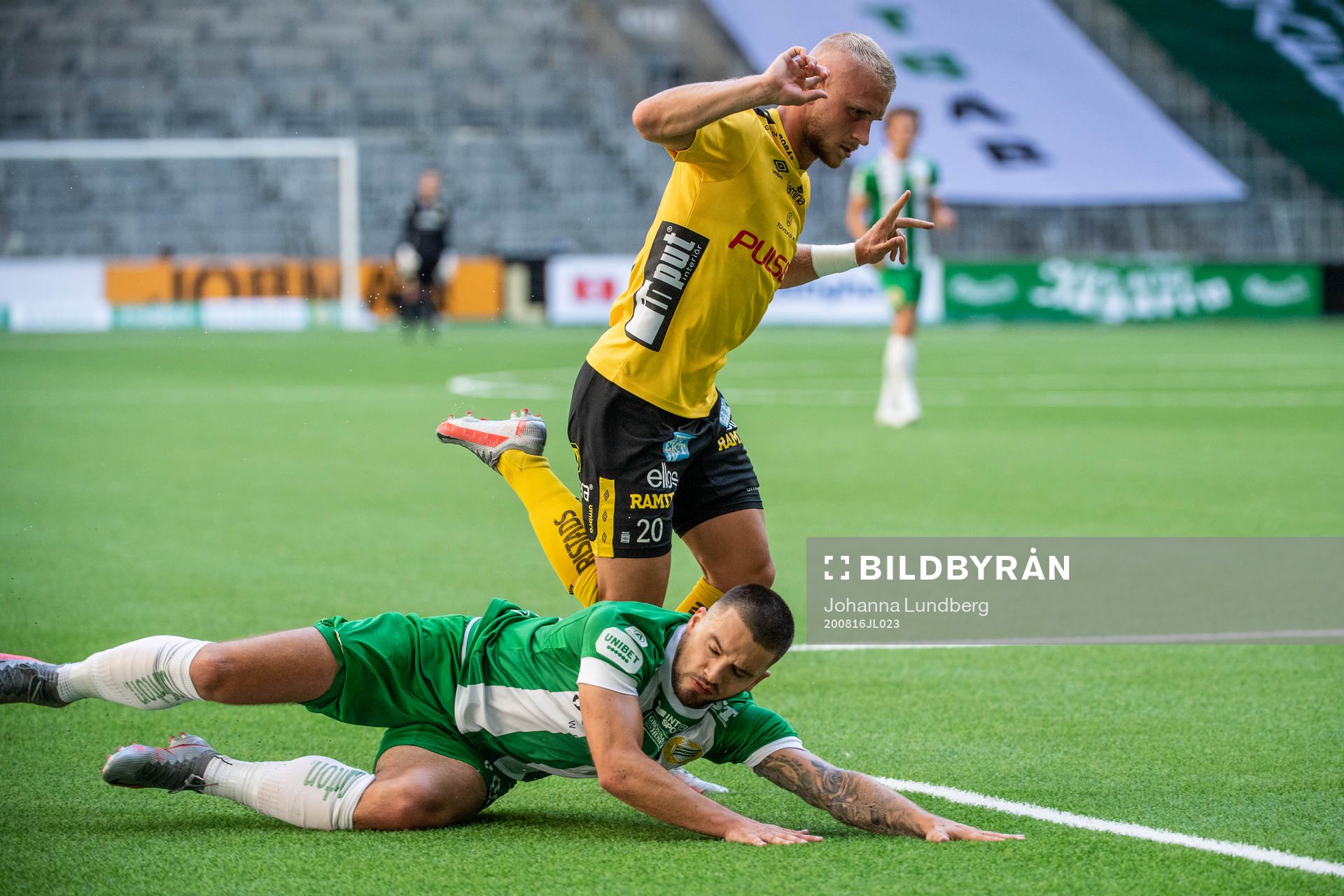 Elfsborgs Simon Strand och Hammarbys Vladimir Rodic