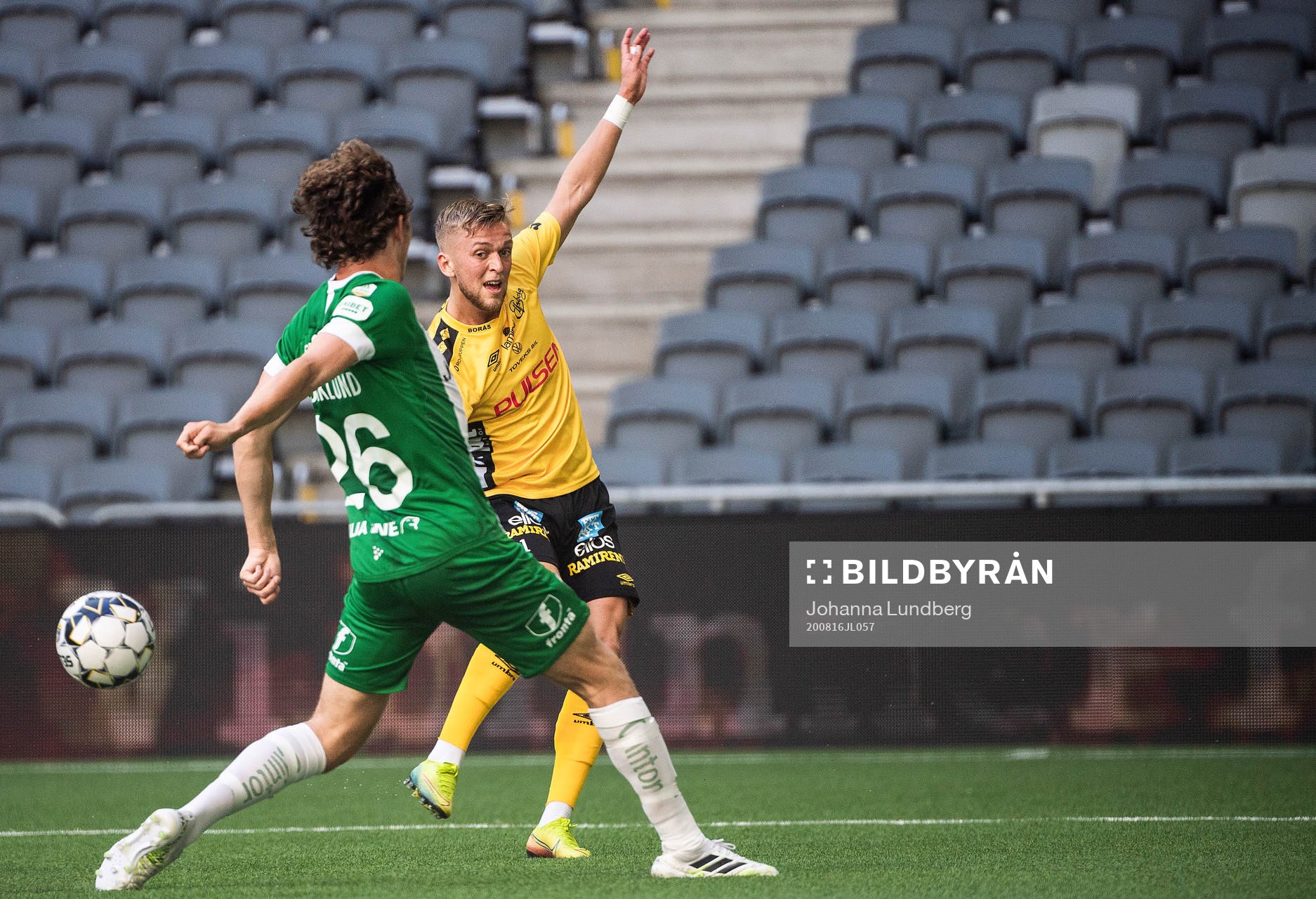 Elfsborgs Jesper Karlsson mot Hammarbys Kalle Björklund