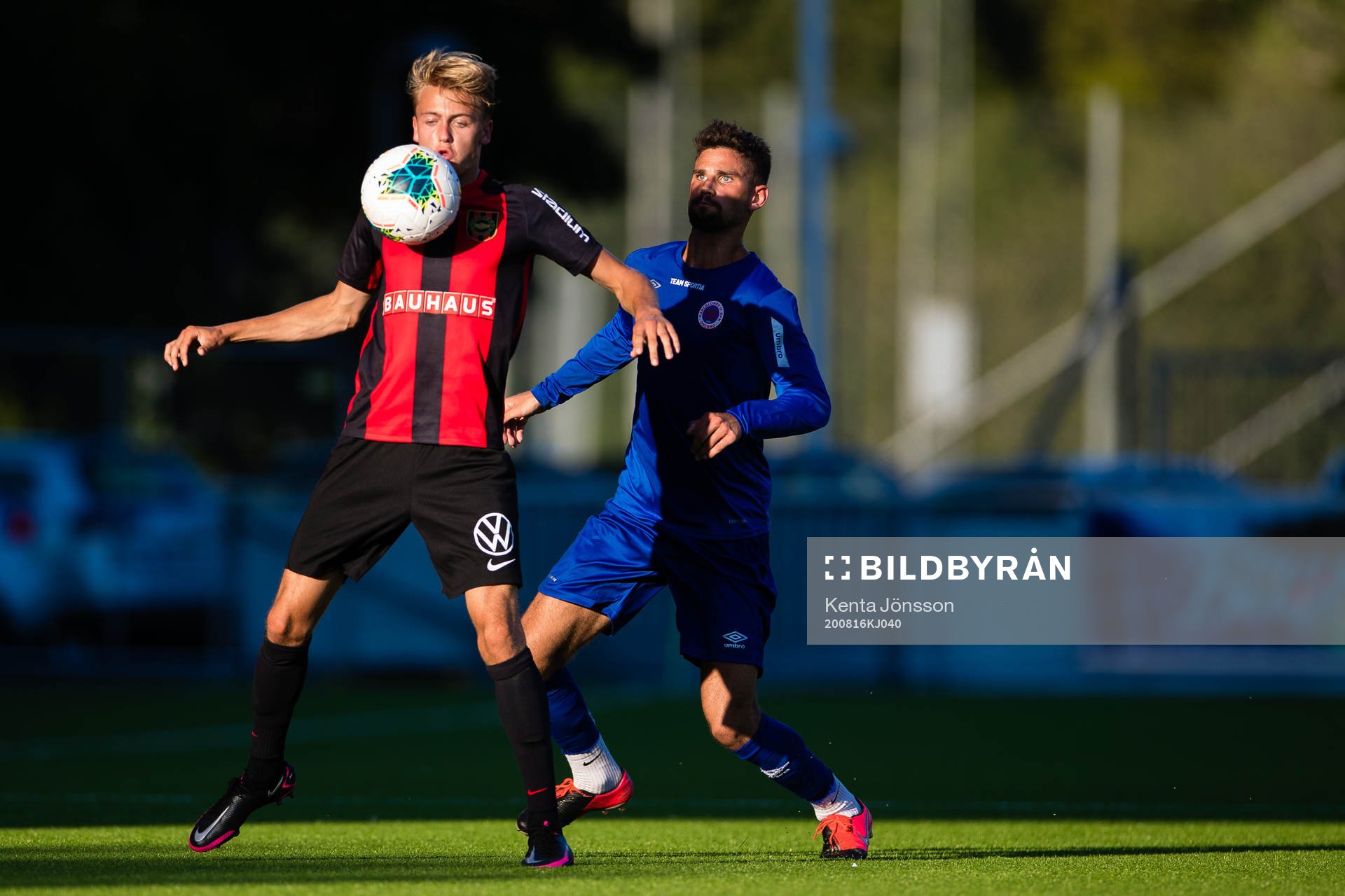 Brommapojkarnas Oskar Fallenius och Karlslunds Filip