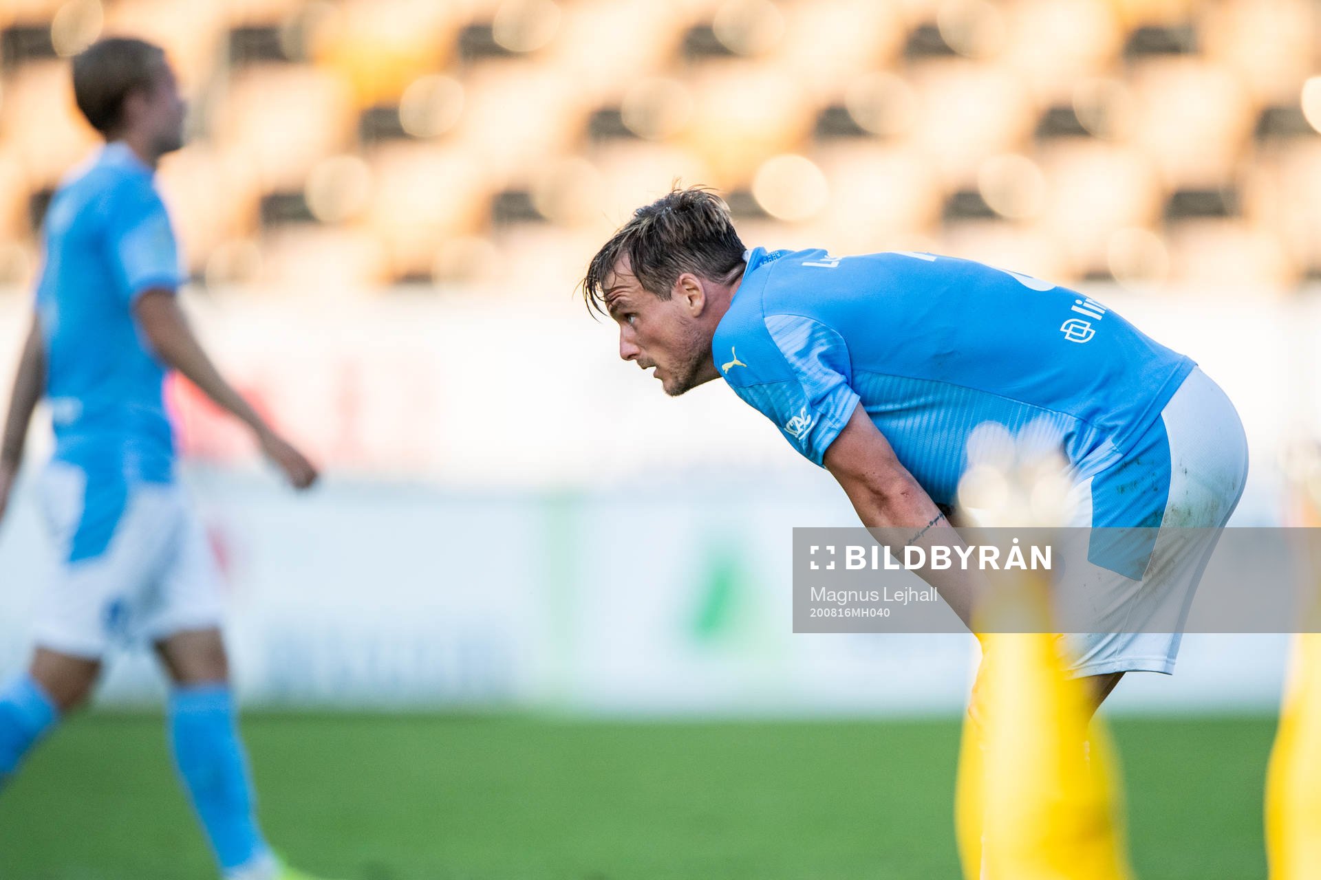 Malmö FFs Eric Larsson deppar