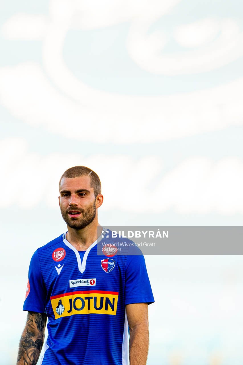 Ruben Herraiz «Rufo» Alcaraz of Sandefjord looks dejected