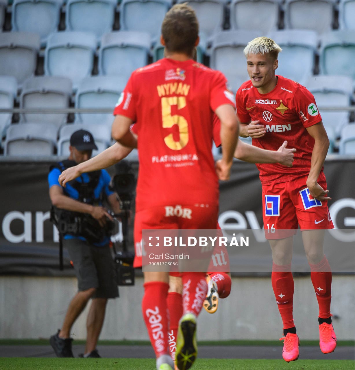 IFK Norrköpings Pontus Almqvist jublar