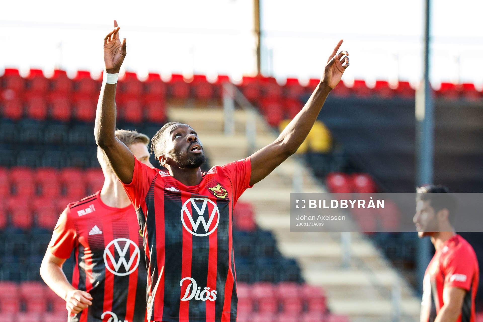 Östersunds Blair Turgott jublar