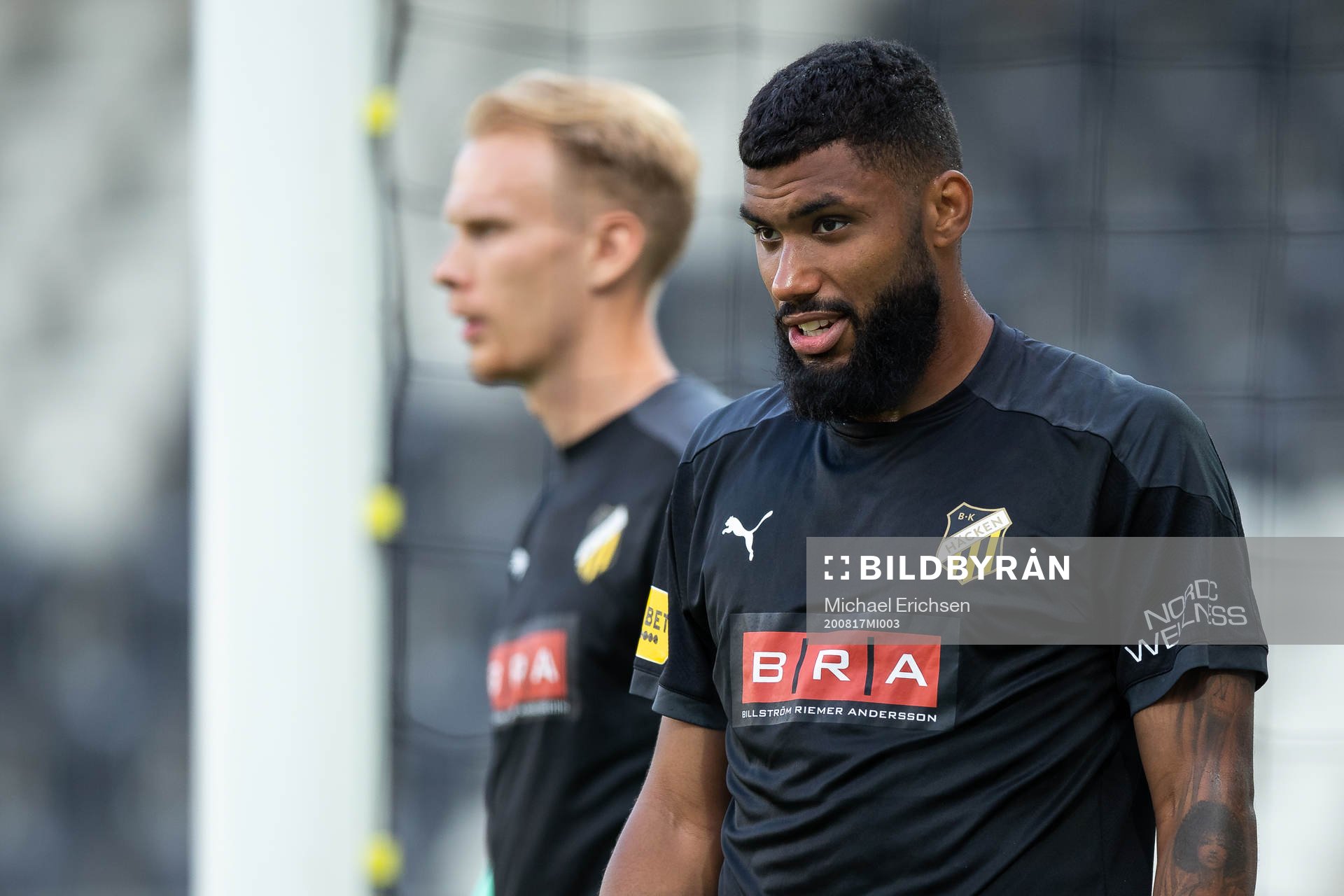 Häckens målvakt Jonathan Ursin Rasheed och målvakt