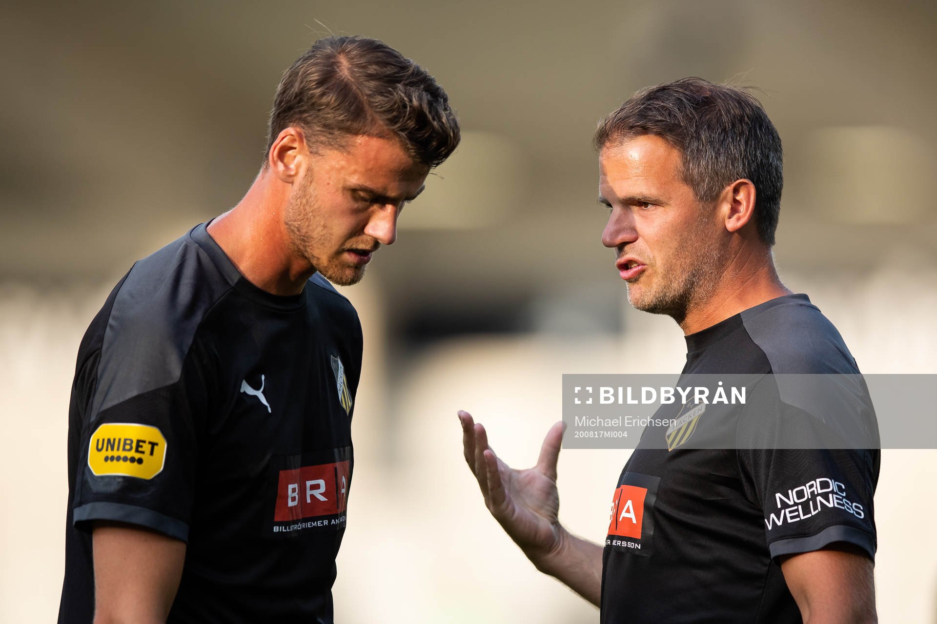 Häckens Johan Hammar och assisterande tränare Robert