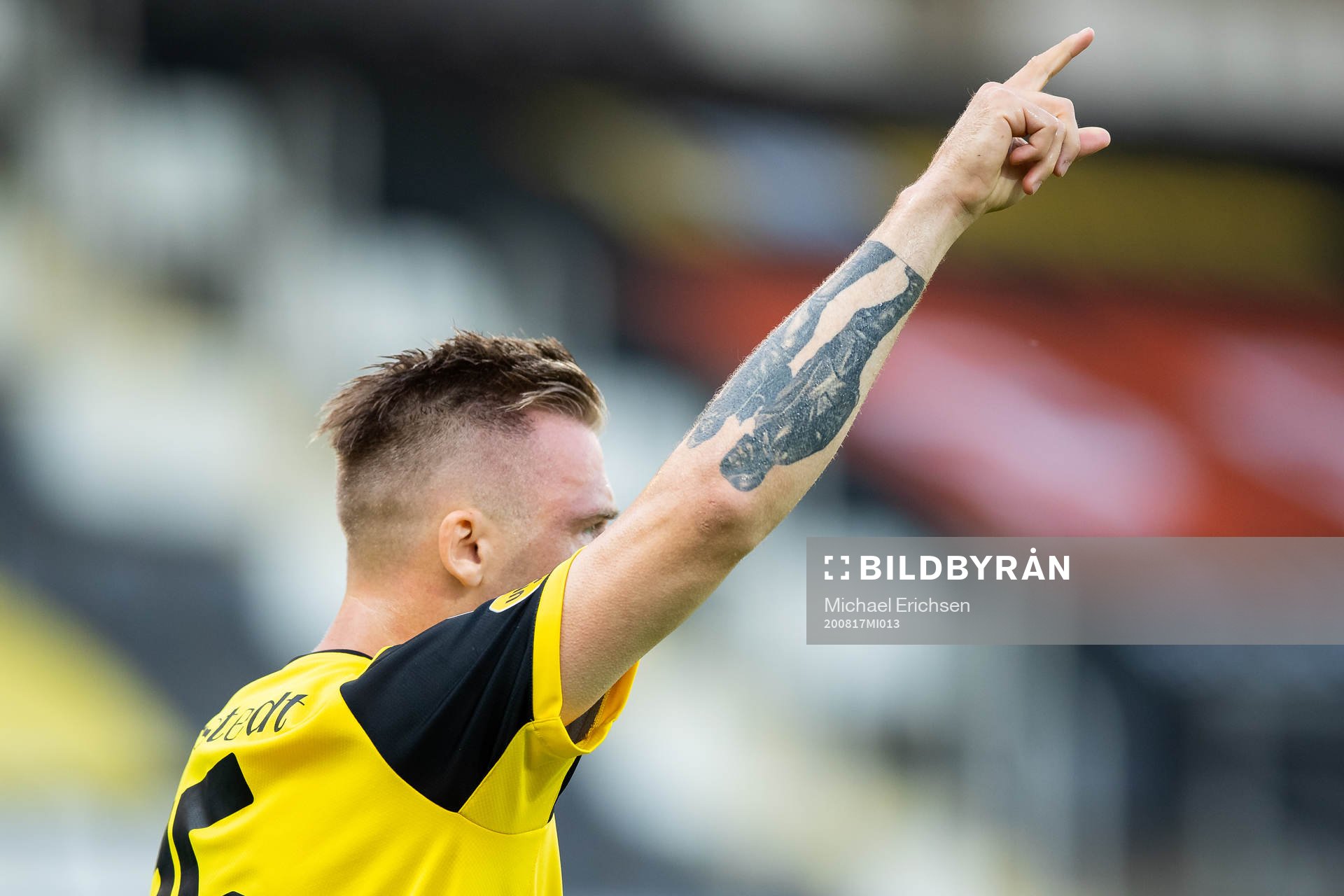 Häckens Alexander Söderlund jublar efter 1-0 under fotbollsmatchen i Allsvenskan mellan Häcken och Varberg den 17 augusti 2020 i Göteborg.