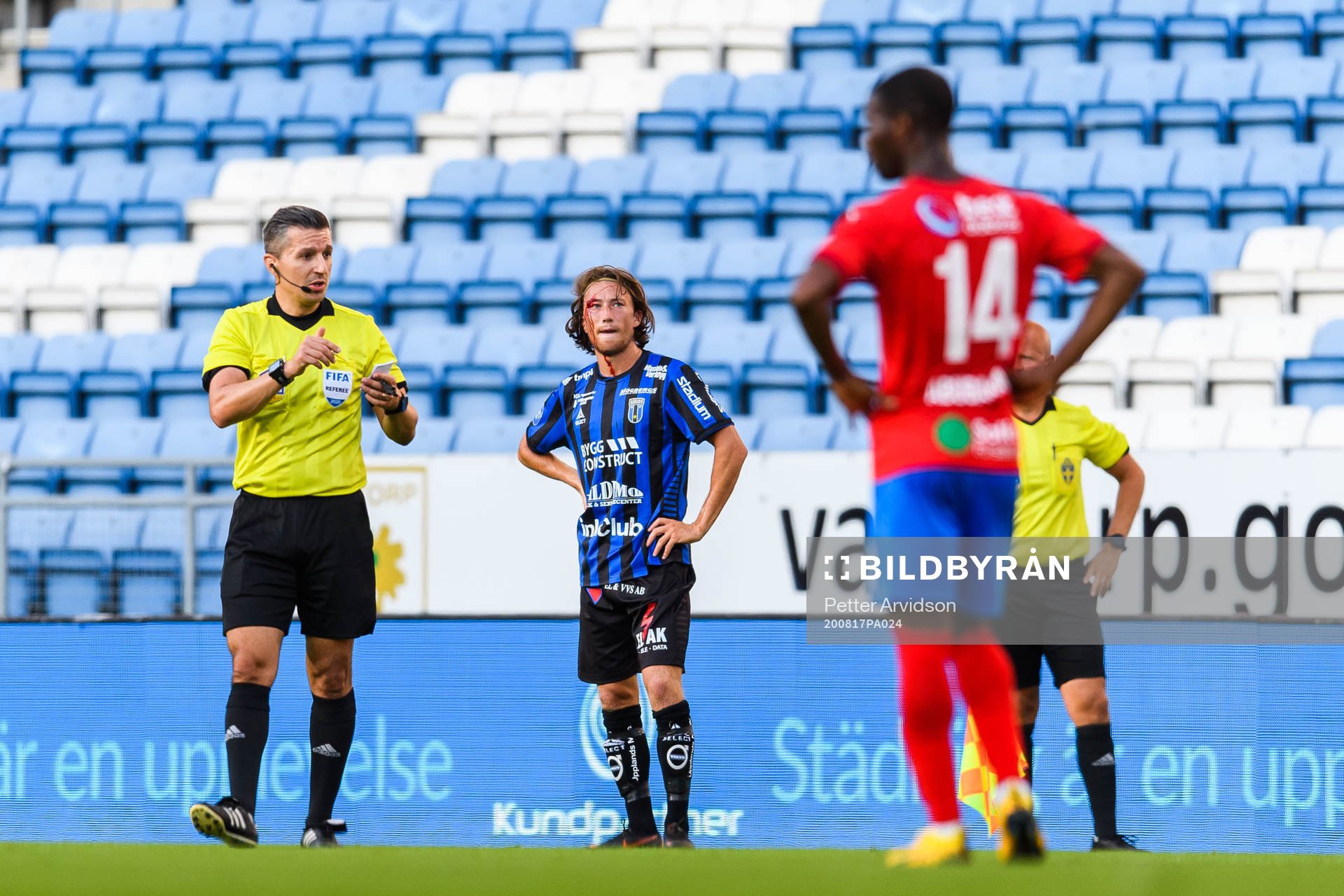 Domare Bojan Pandzic och Sirius Axel Björnström som