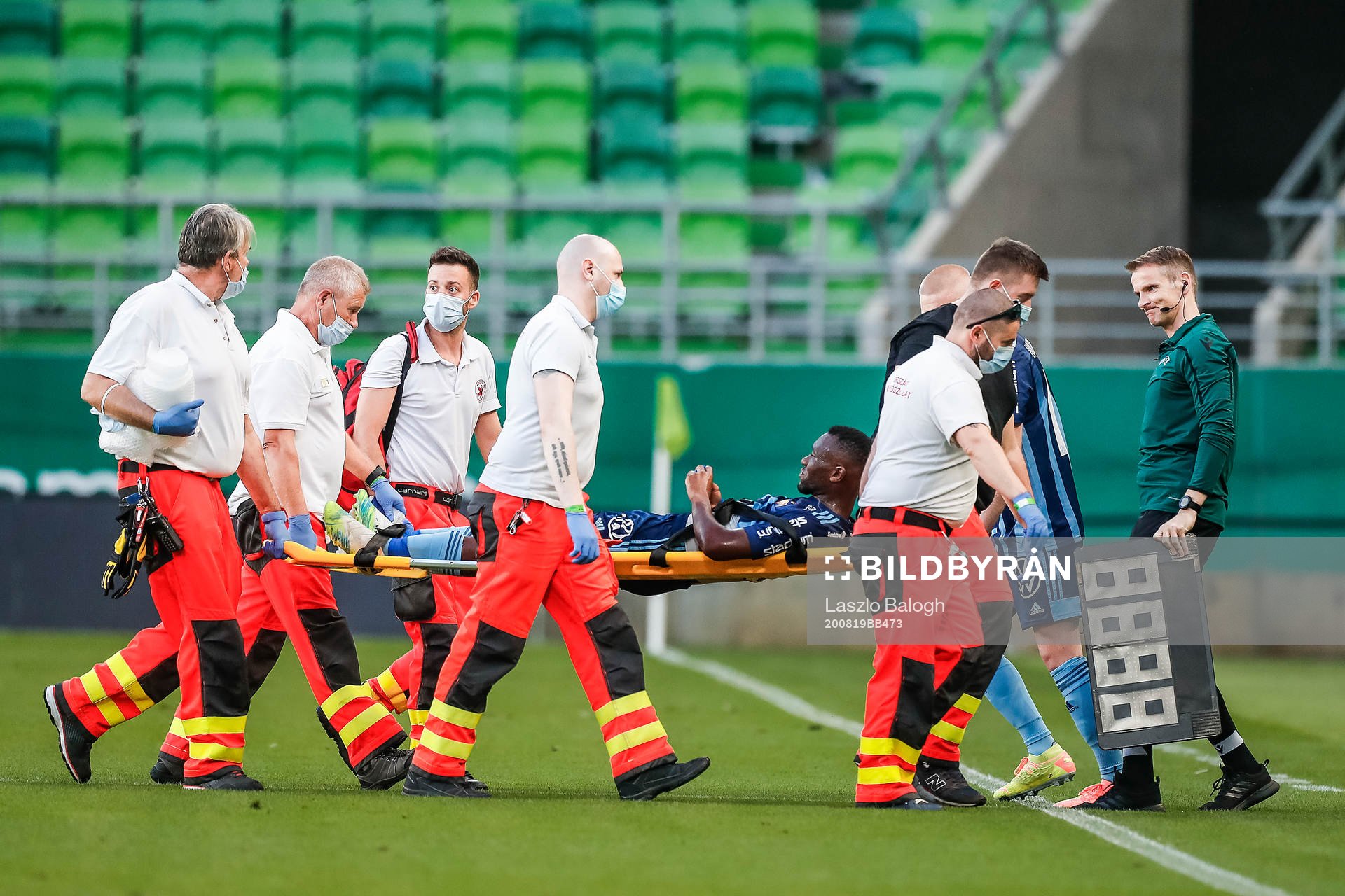 Emmanuel Banda of Djurgården receives an injury