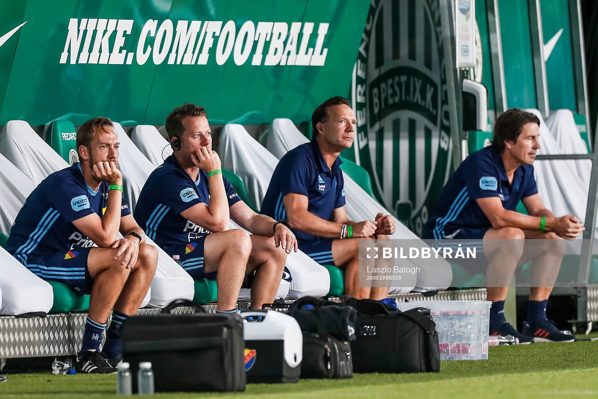 Head coaches Kim Bergstrand and Thomas Lagerlöf of Djurgården during the UEFA Champions League qualifying match between Ferencvaros and Djurgården on August 19, 2020 in Budapest.