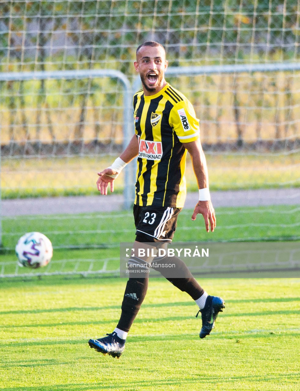 IFK Hässleholms Mohammed Hamdan har gjort 1-0  i matchen
