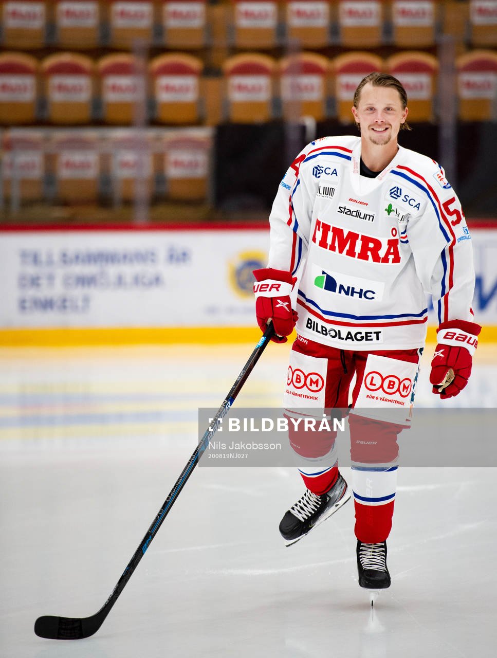 Timrås Jonathan Dahlen spelar in film