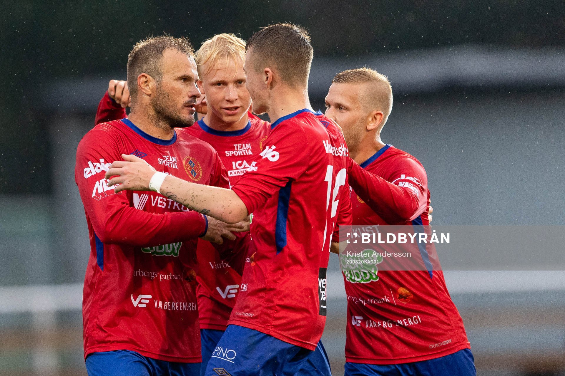 Varbergs GIFs Stanko Ostojic jublar