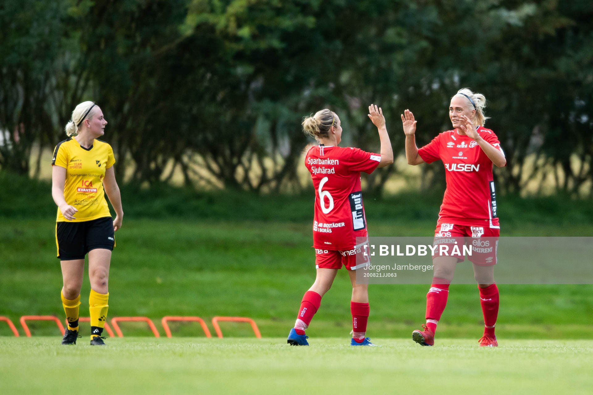 Elfsborgs Ellen Larsson jublar