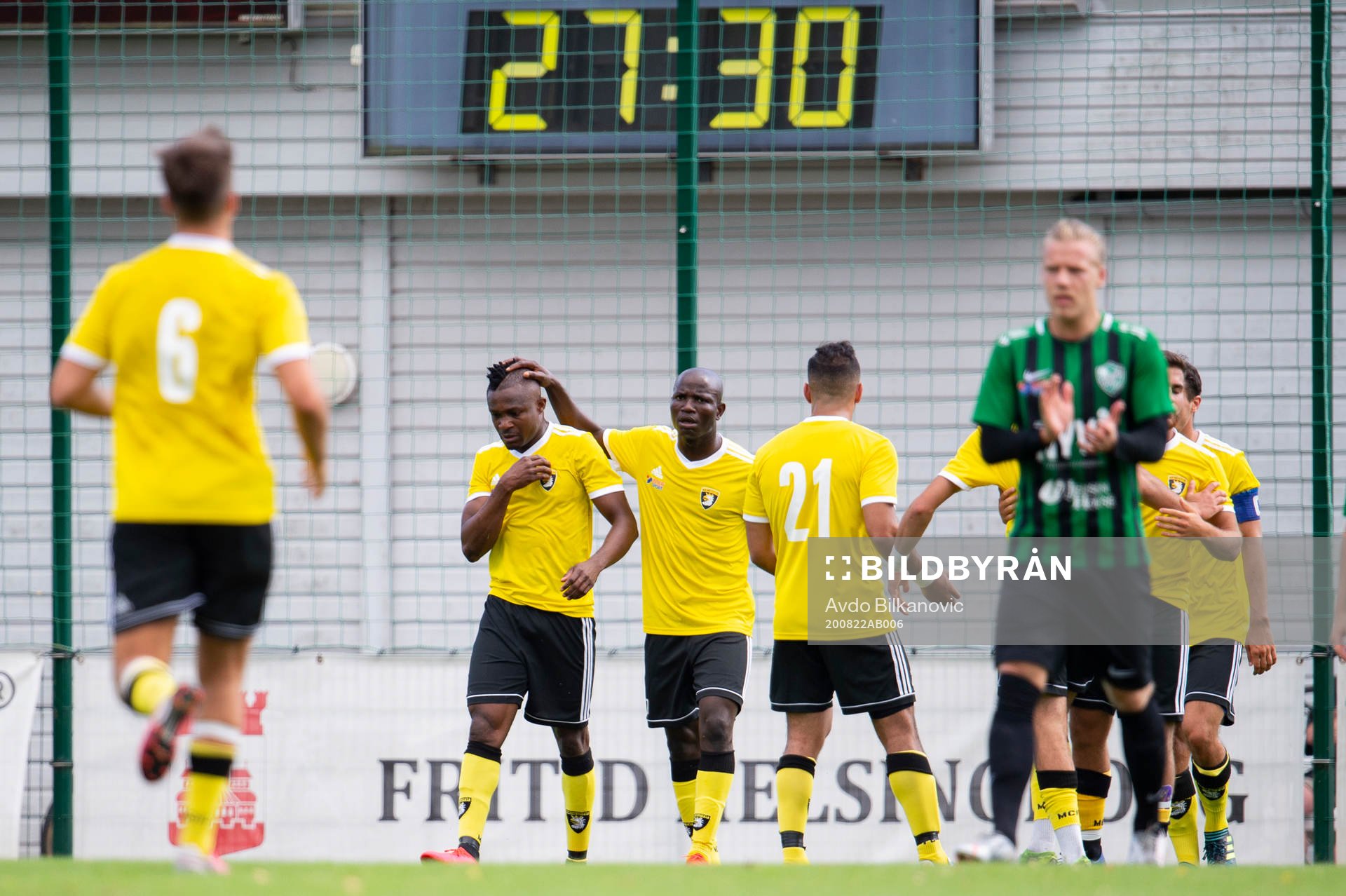 Malmö Citys Steven Gabriel jublar