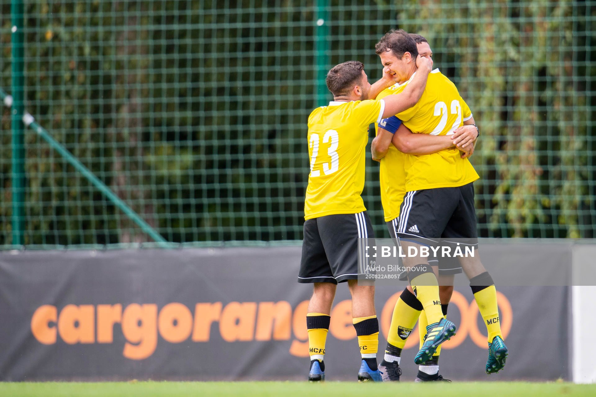 Malmö Citys Daniel Burda, Bilal Fattah jublar