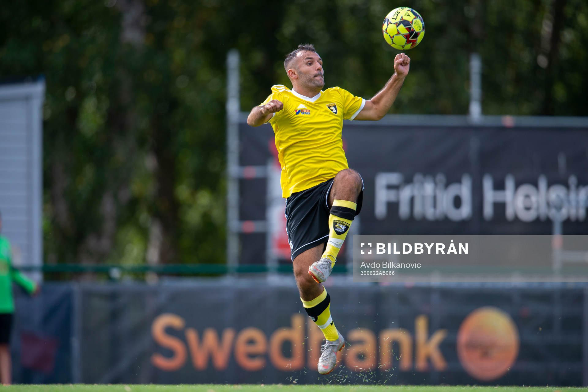 Malmö Citys Dardan Burrniku