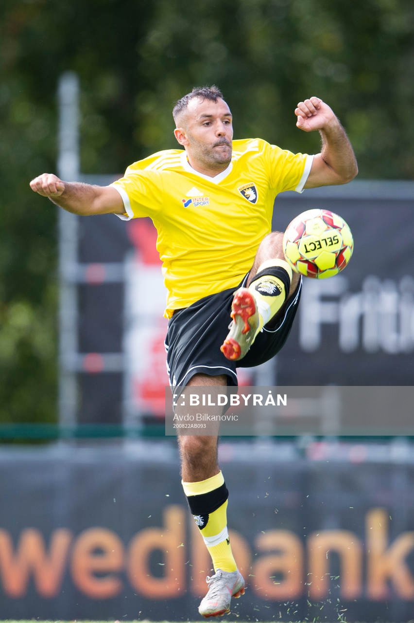 Malmö Citys Dardan Burrniku