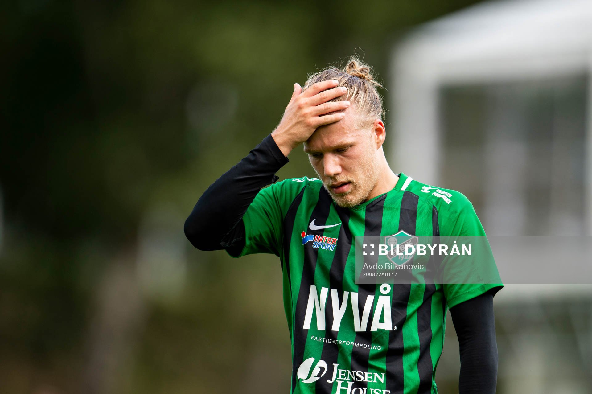 Högaborgs Jonathan Olsson deppar