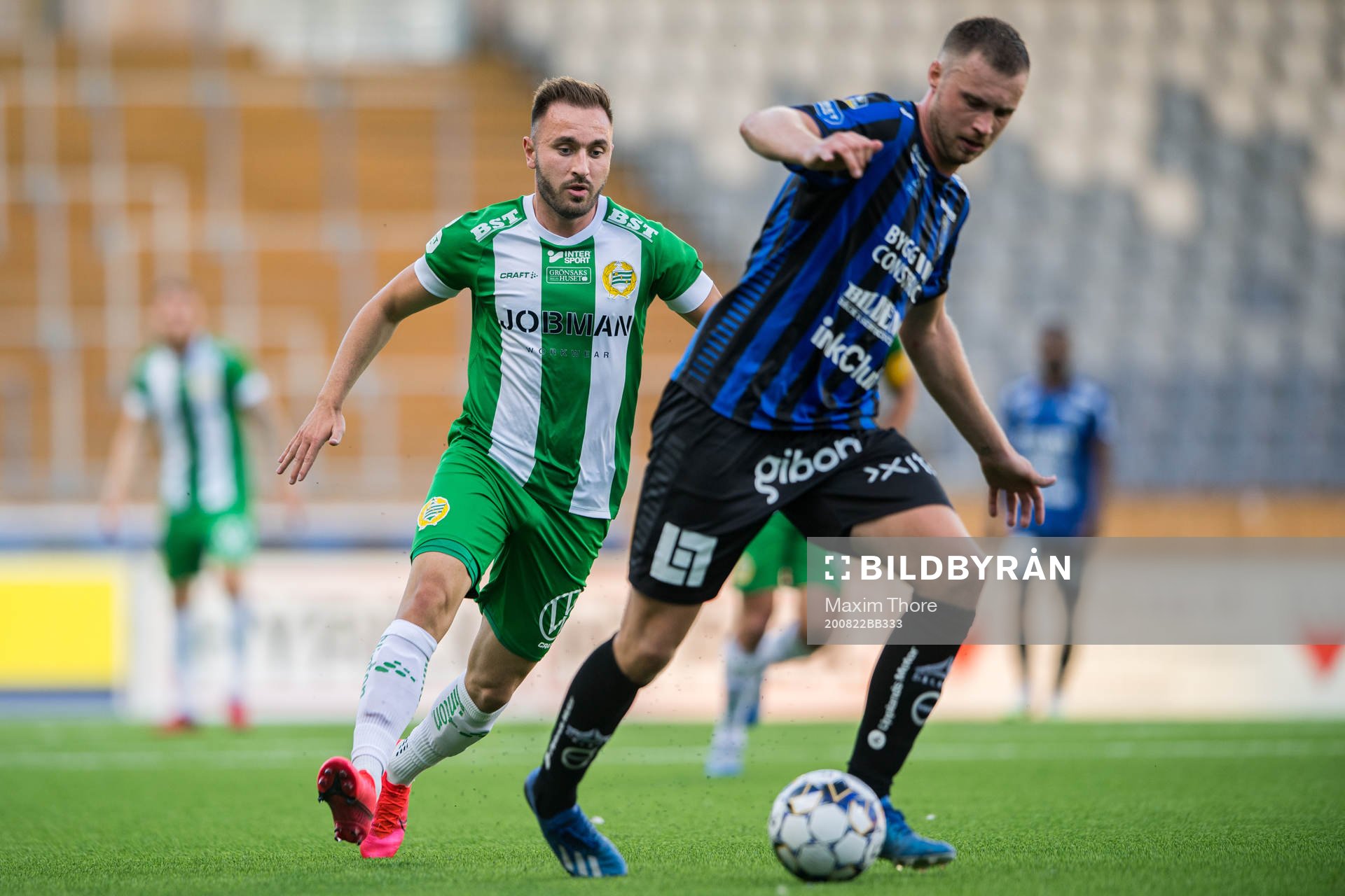 Hammarbys Muamer Tankovic och Sirius Daniel Jarl