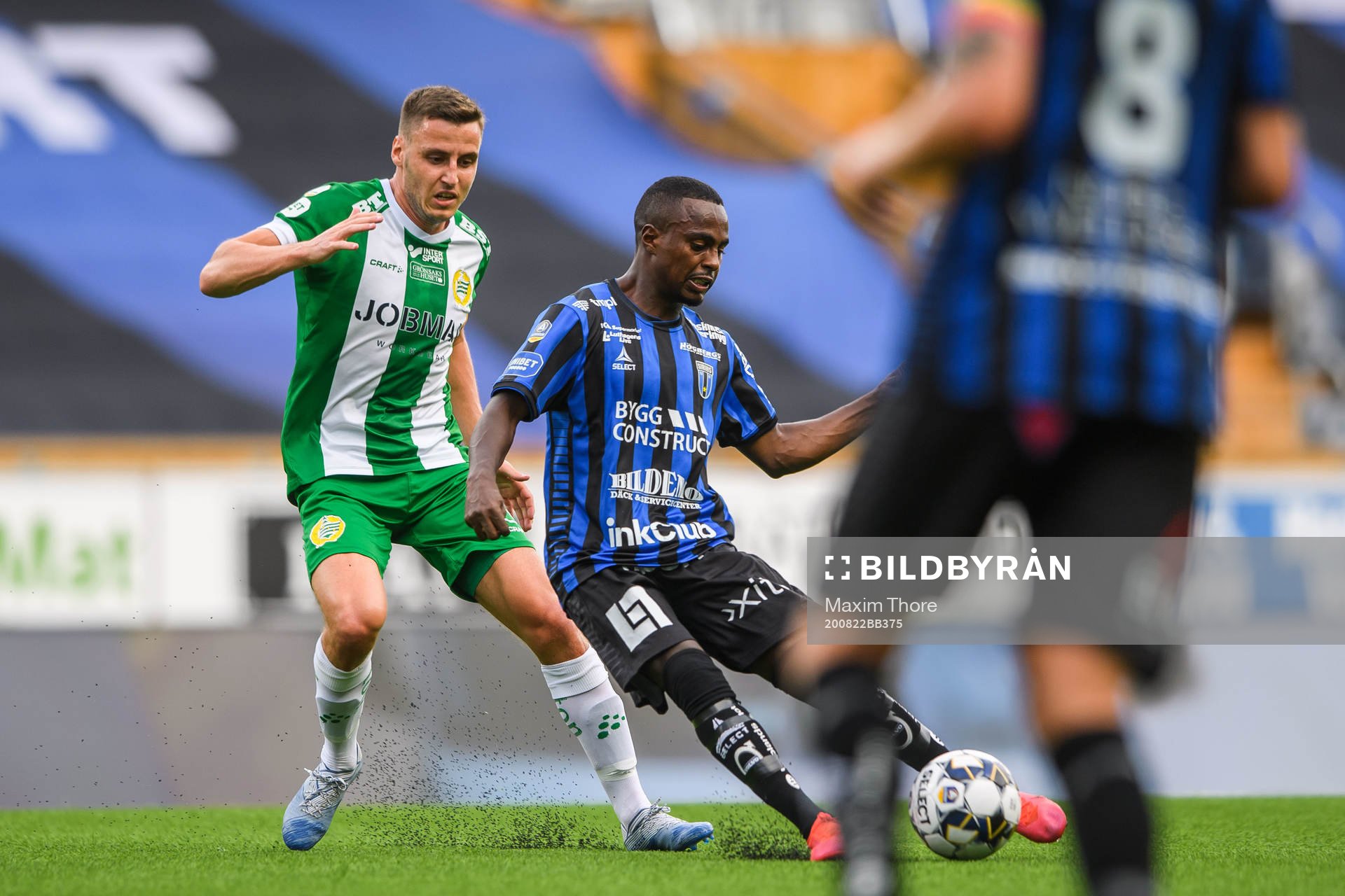 Hammarbys Jeppe Andersen och Sirius Nahom Girmai Netabay