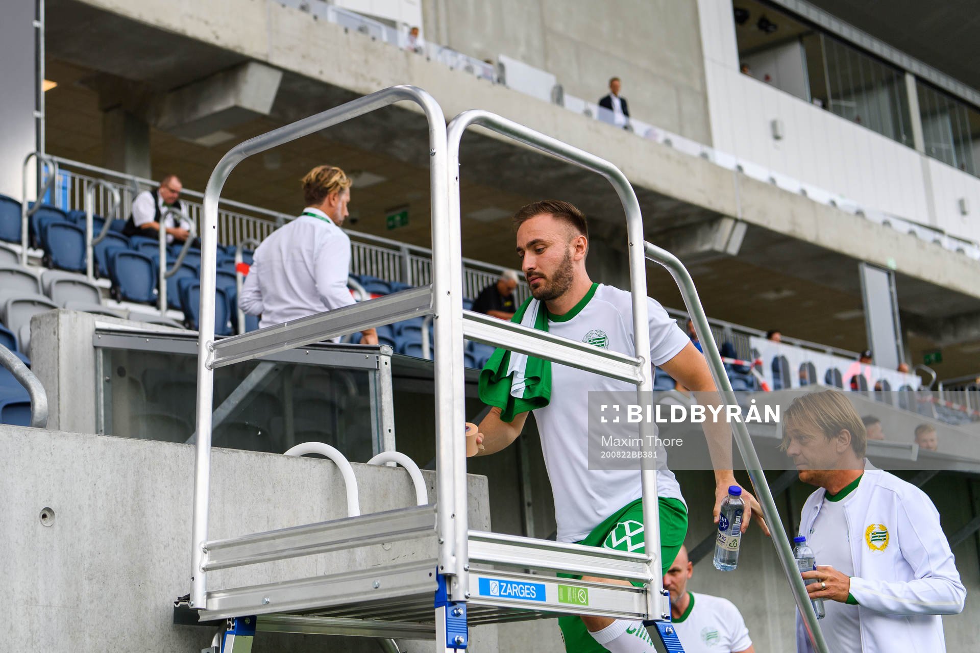Hammarbys Muamer Tankovic och assisterade tränare Tony