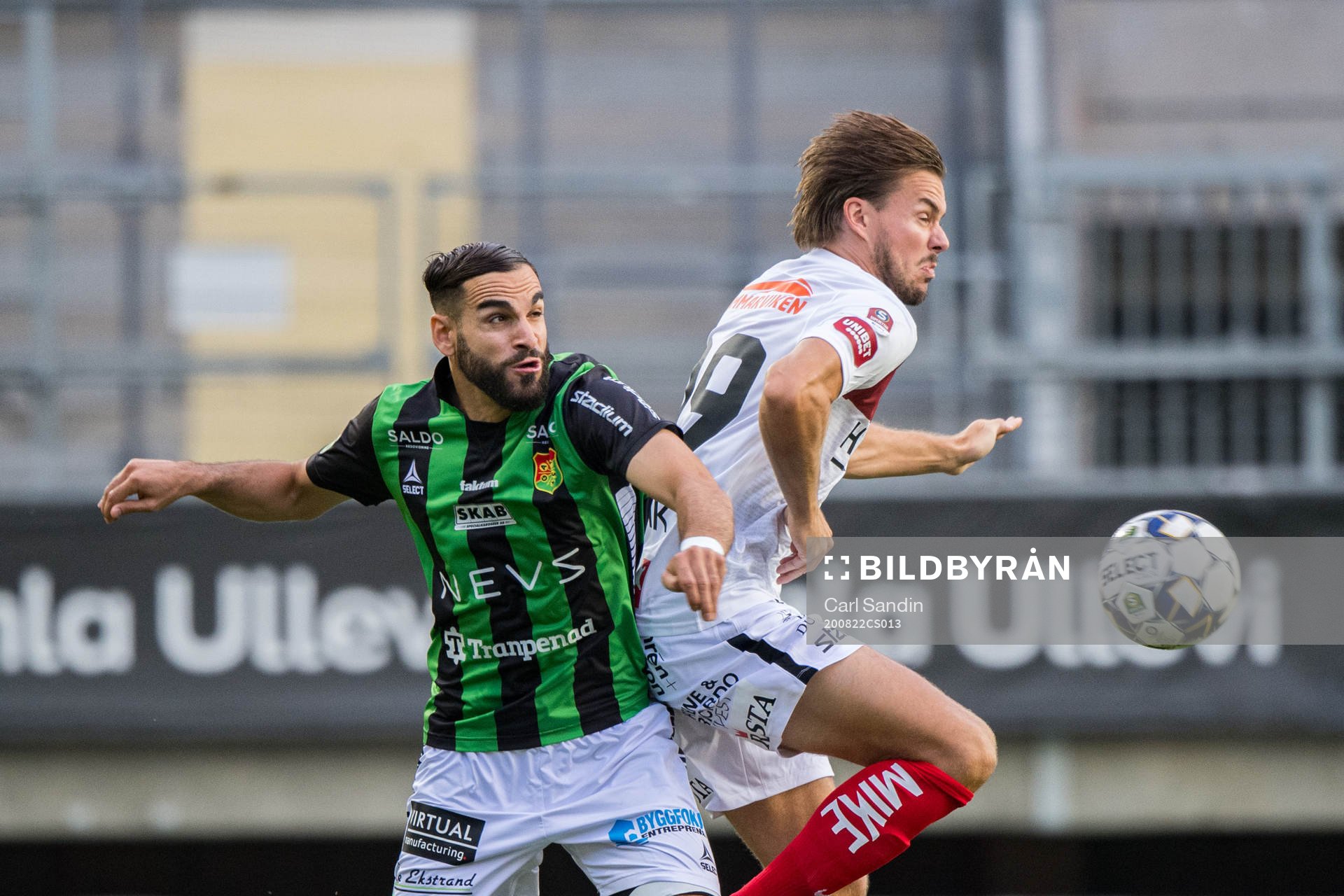 GAIS Mervan Celik och Örgrytes Danny Ervik