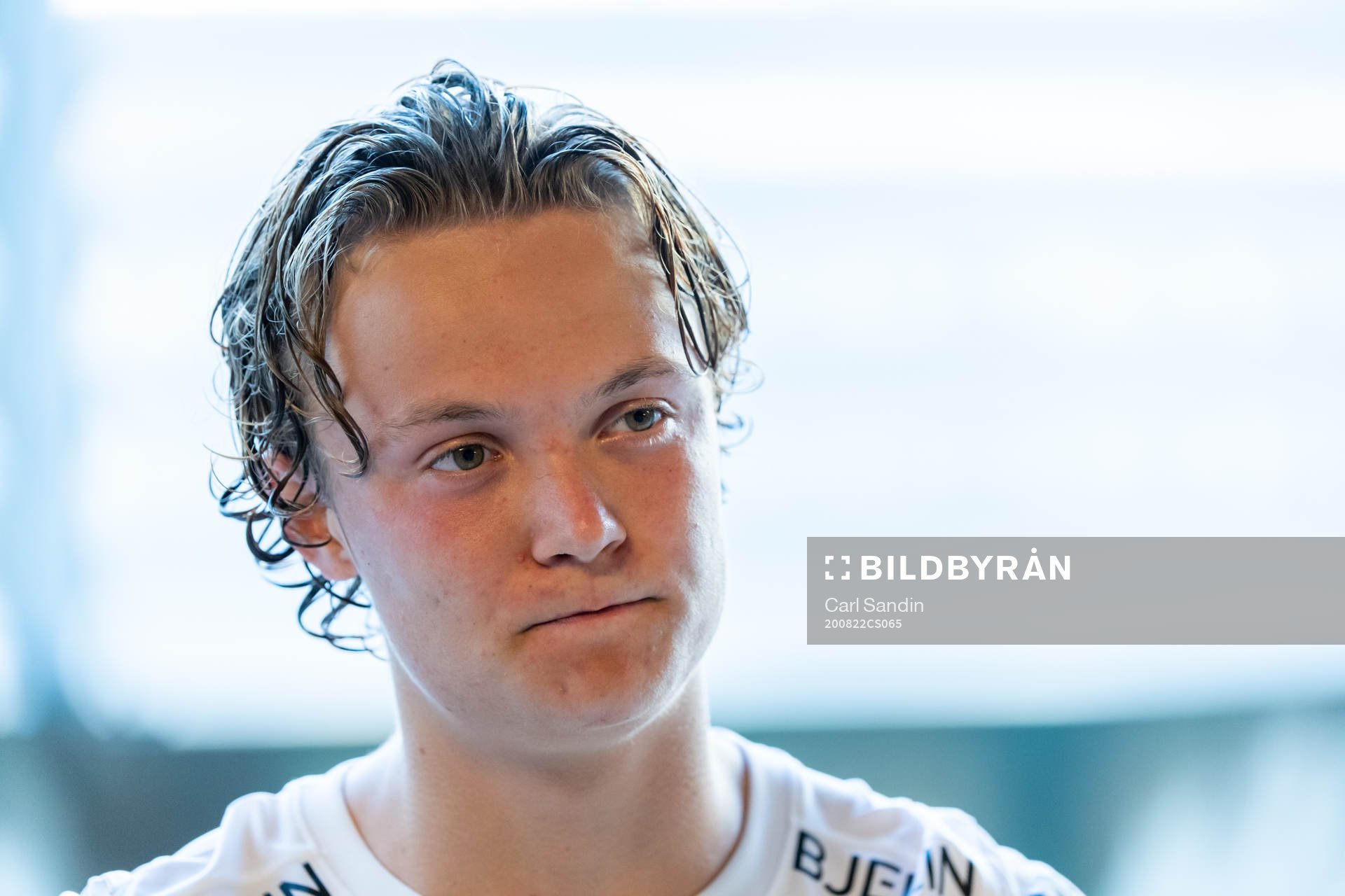 Örgrytes Herman Sjögrell blir intervjuad
