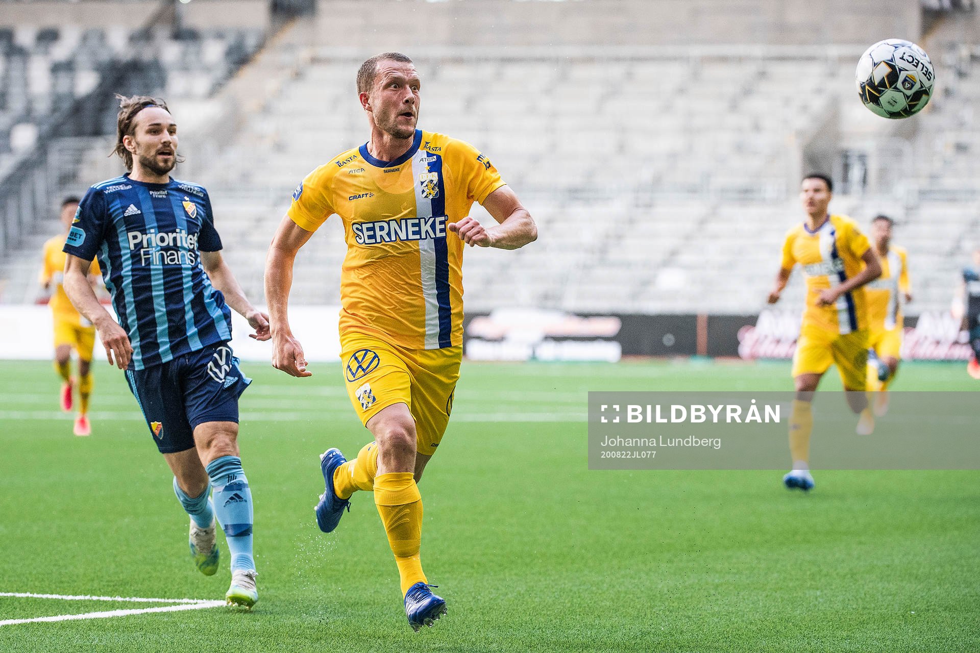 Djurgårdens Kevin Walker och IFK Göteborgs Jakob Johansson