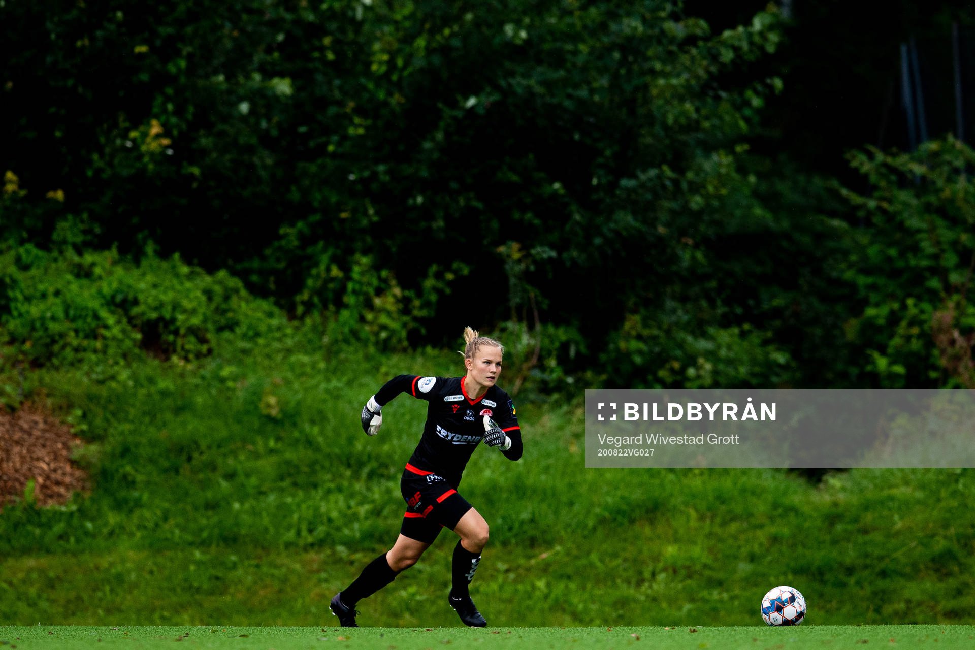 Goalkeeper Oda Marie Bogstad of Sandviken