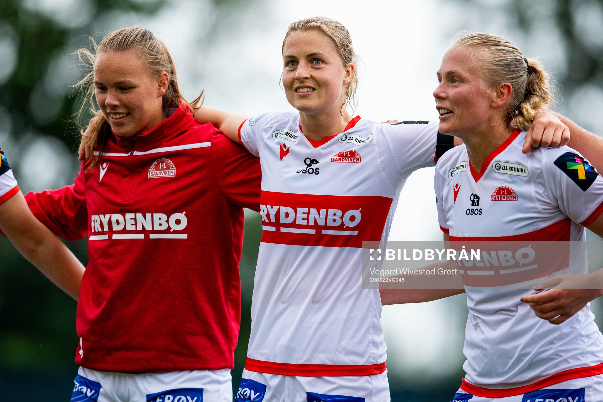 Ingrid Marie Spord and Guro Bergsvand of Sandviken