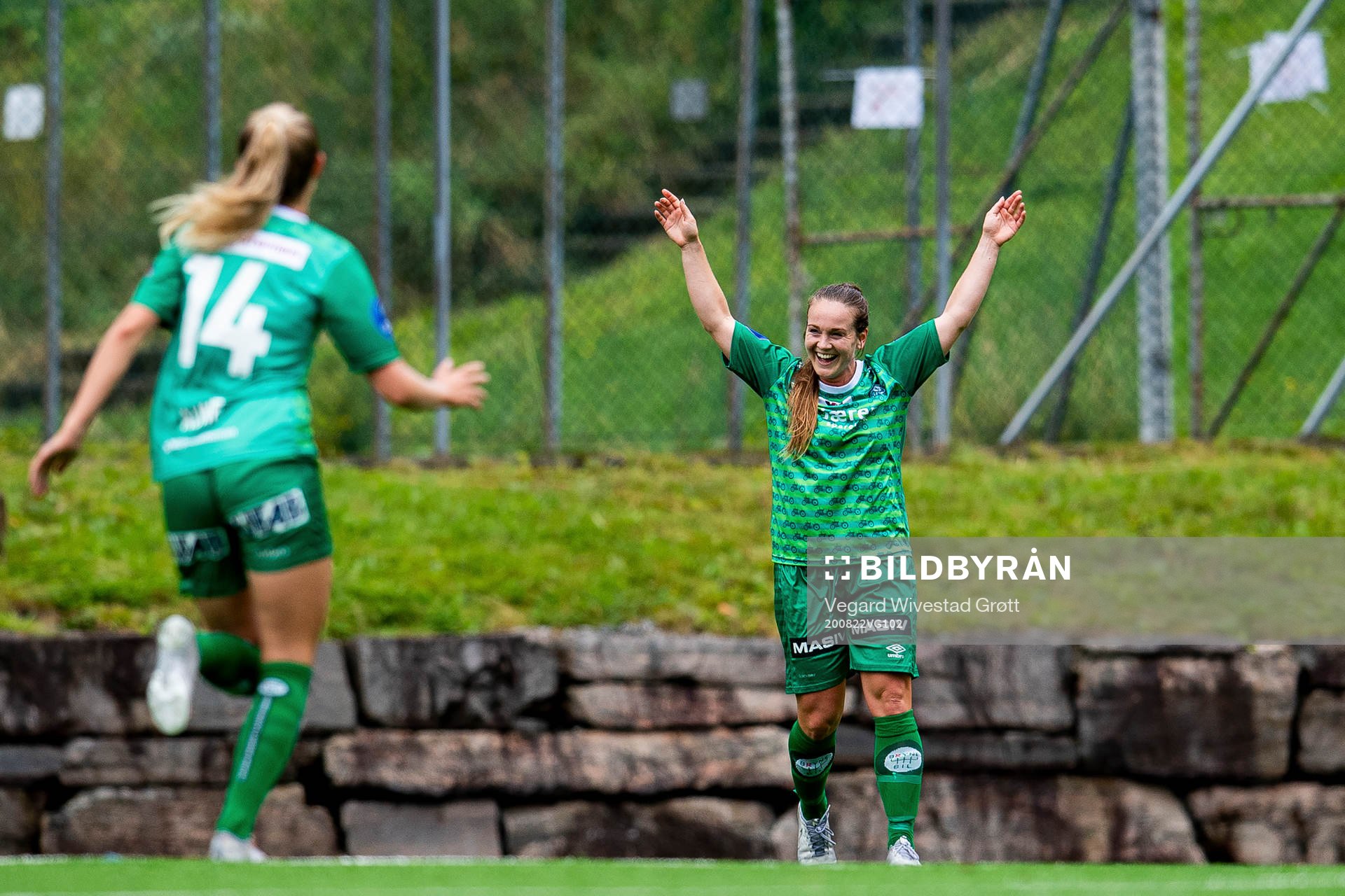 Hege Hansen of Klepp celebrates