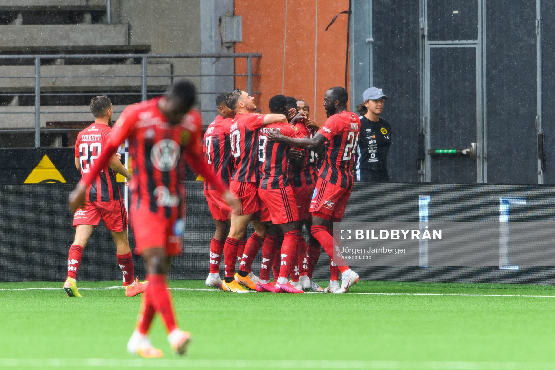 Östersunds Blair Turgott jublar
