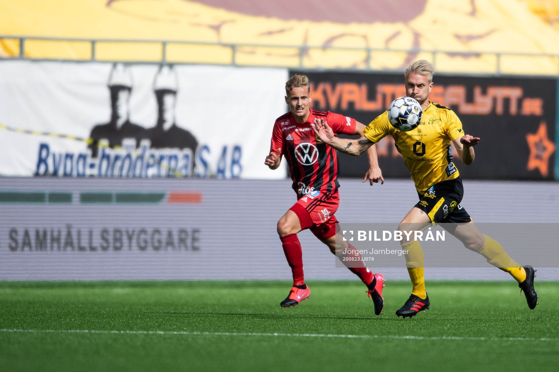 Elfsborgs Johan Larsson och Östersunds Henrik Bellman