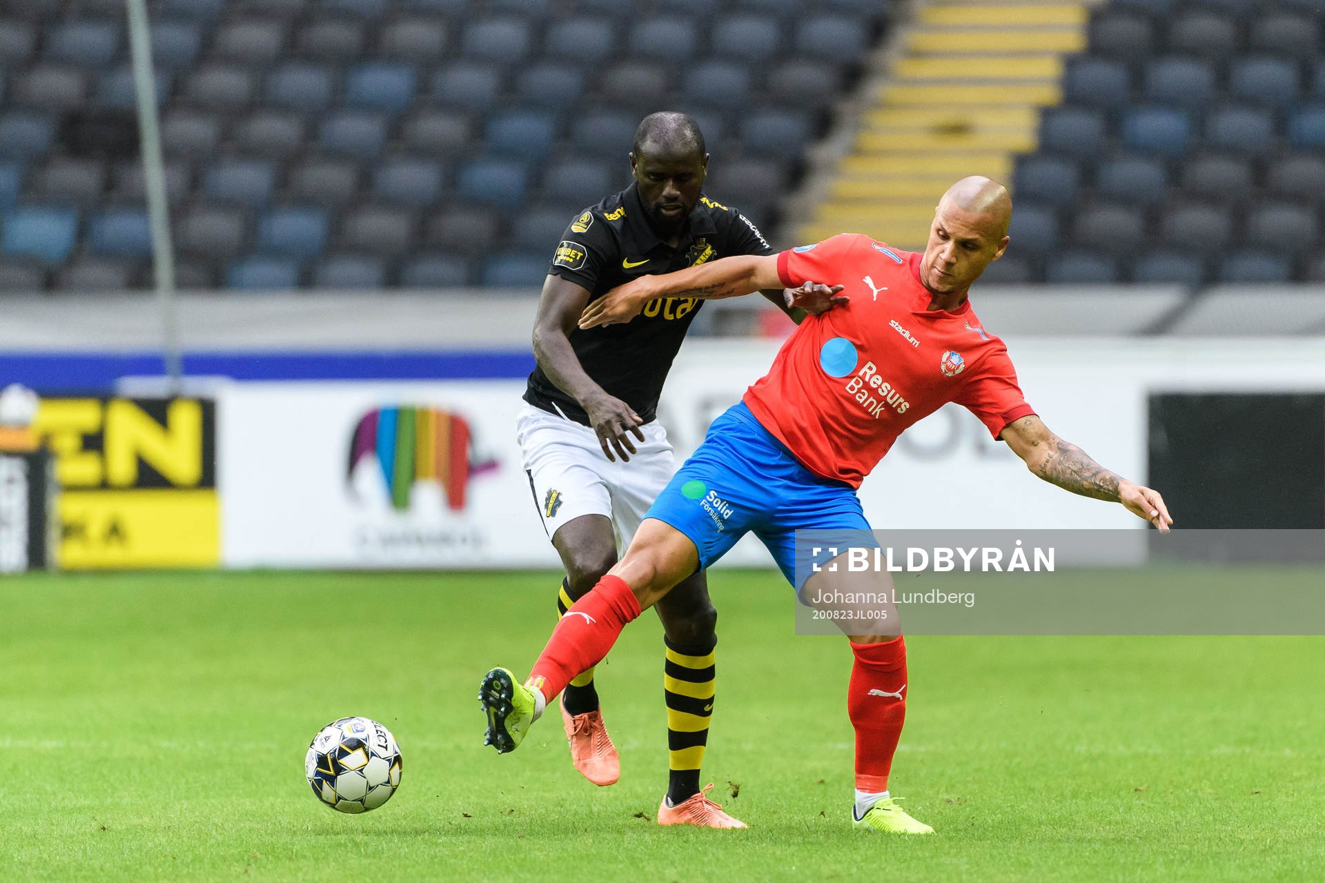 s Enoch Kofi Adu och Helsingborgs Anthony van