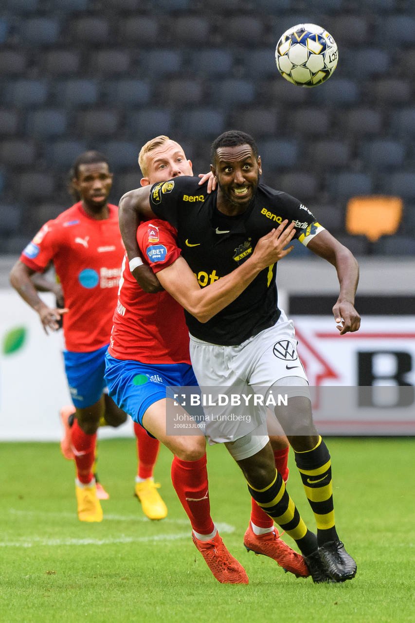 s Henok Goitom och Helsingborgs Jakob Voelkerling Persson
