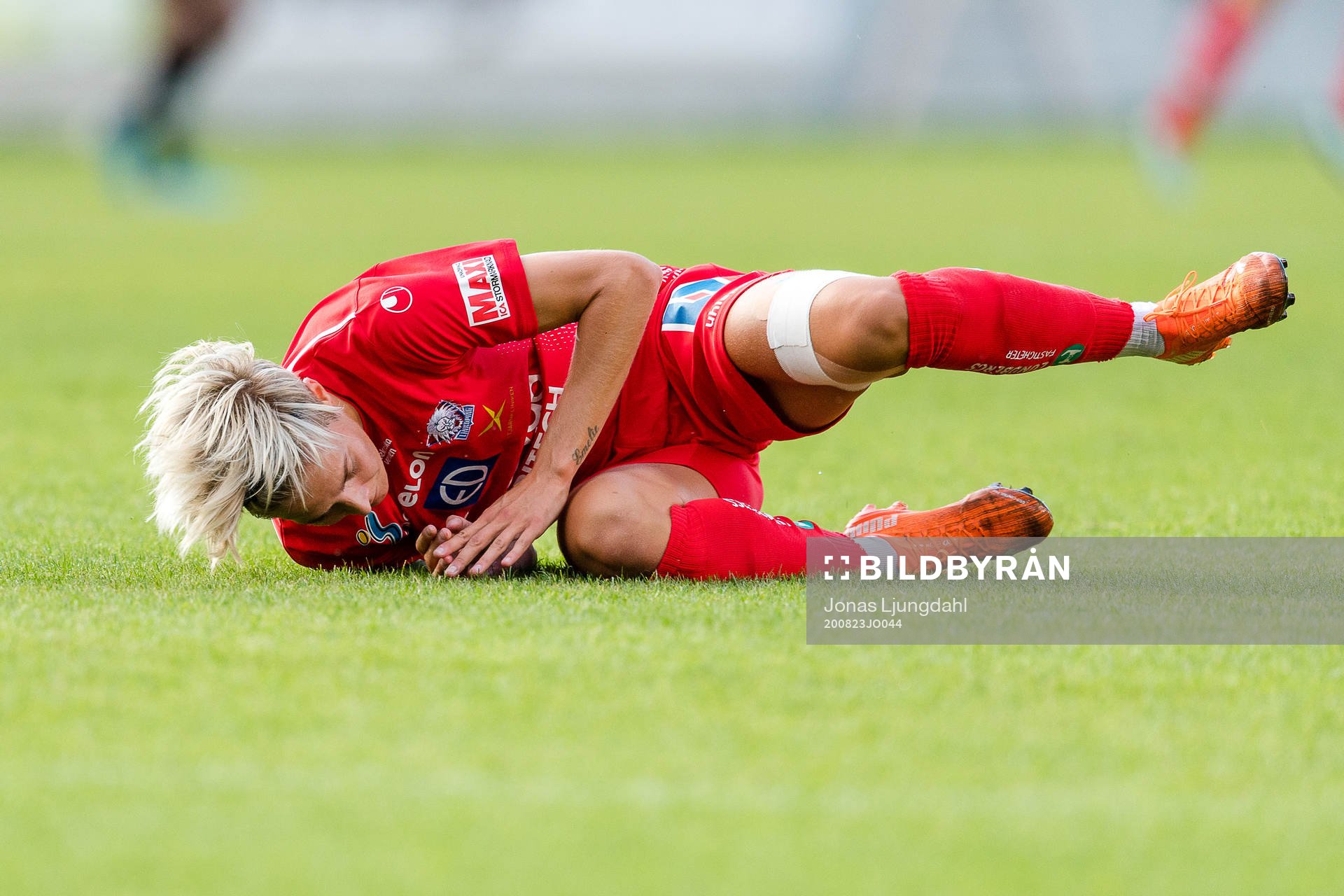 Linköpings Lina Hurtig faller