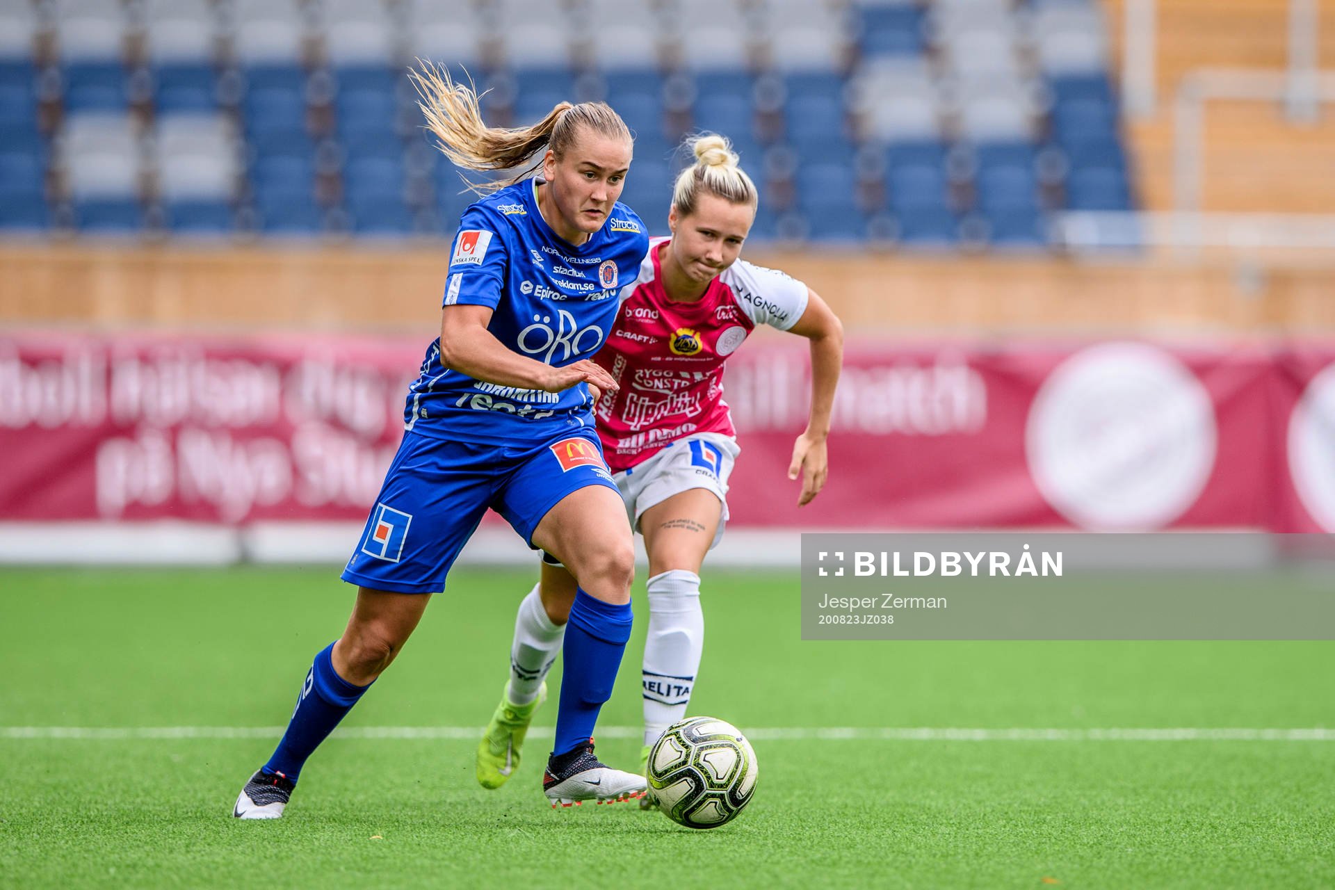 Örebros Freja Olofssonoch Uppsalas Marika Bergman Lundin