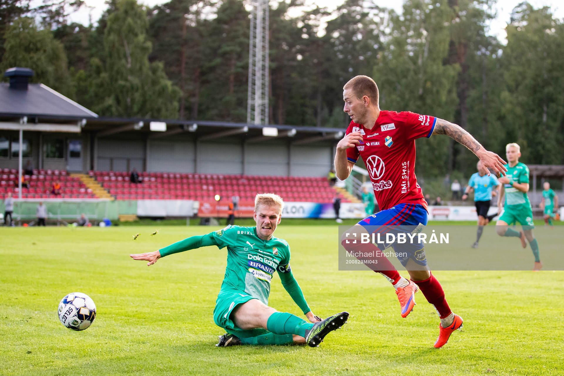 Ljungskiles Erik Lund och Östers Petar Petrovic