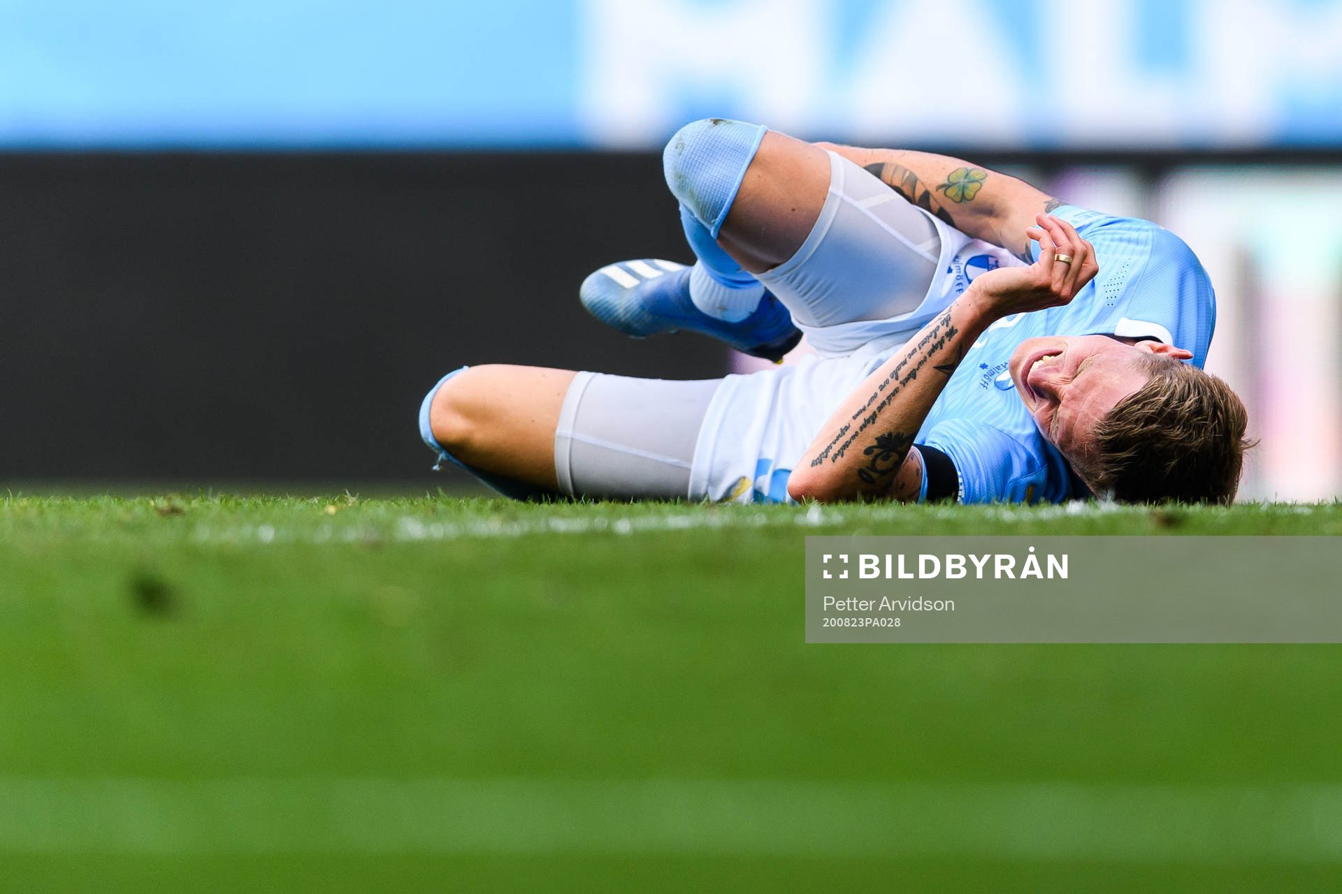 Malmö FFs Sören Rieks har ont