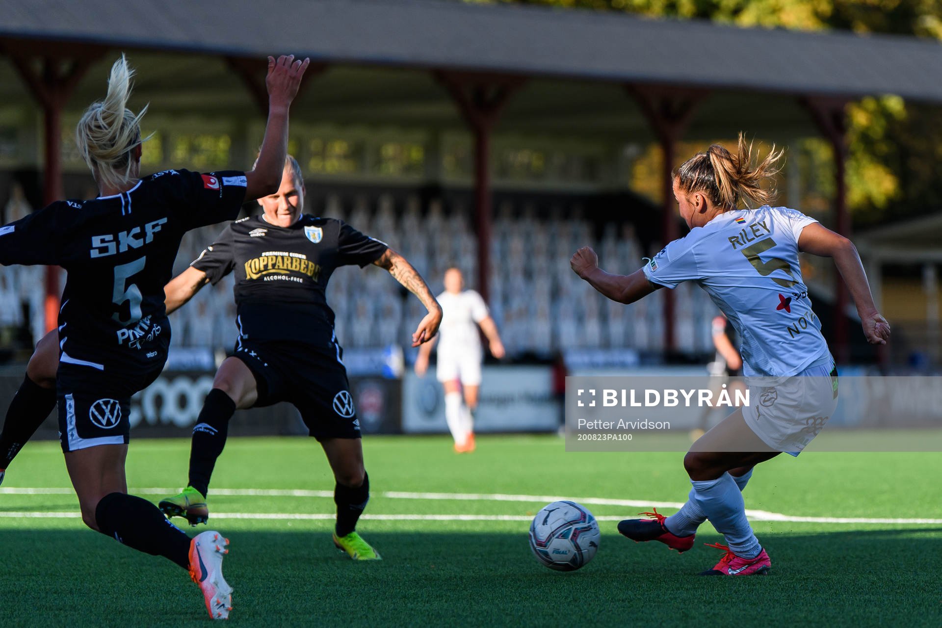 Rosengårds Alexandra Lowe Riley gör 1-0