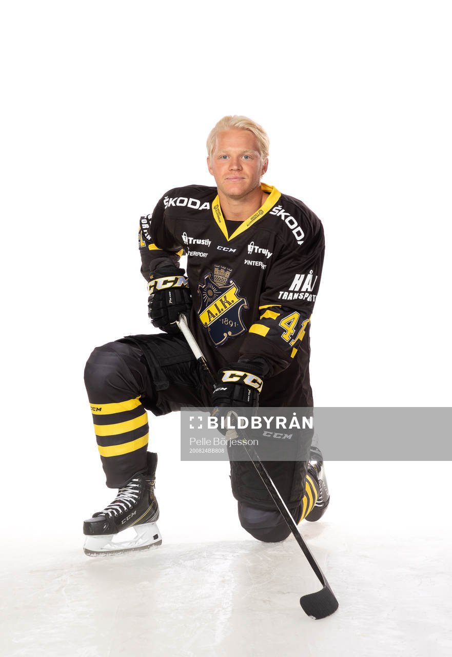 s Johan Johnsson