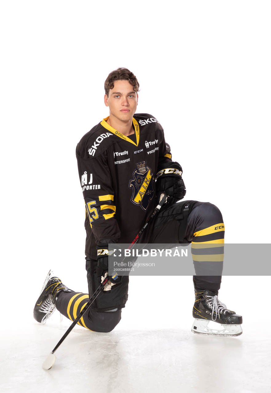s Elias Lindström
