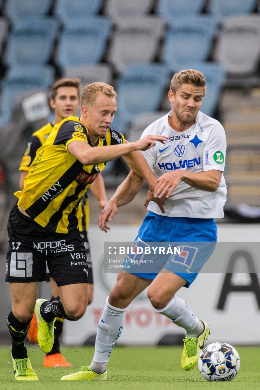Häckens Gustav Berggren och IFK Norrköpings Christoffer