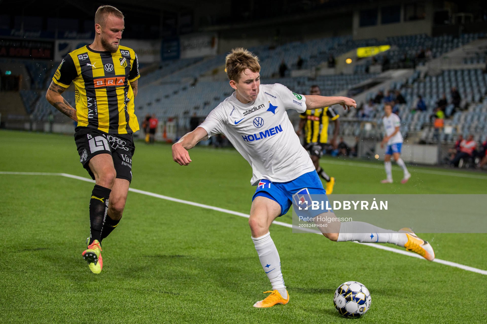 Häckens Alexander Faltsetas och IFK Norrköpings Ísak