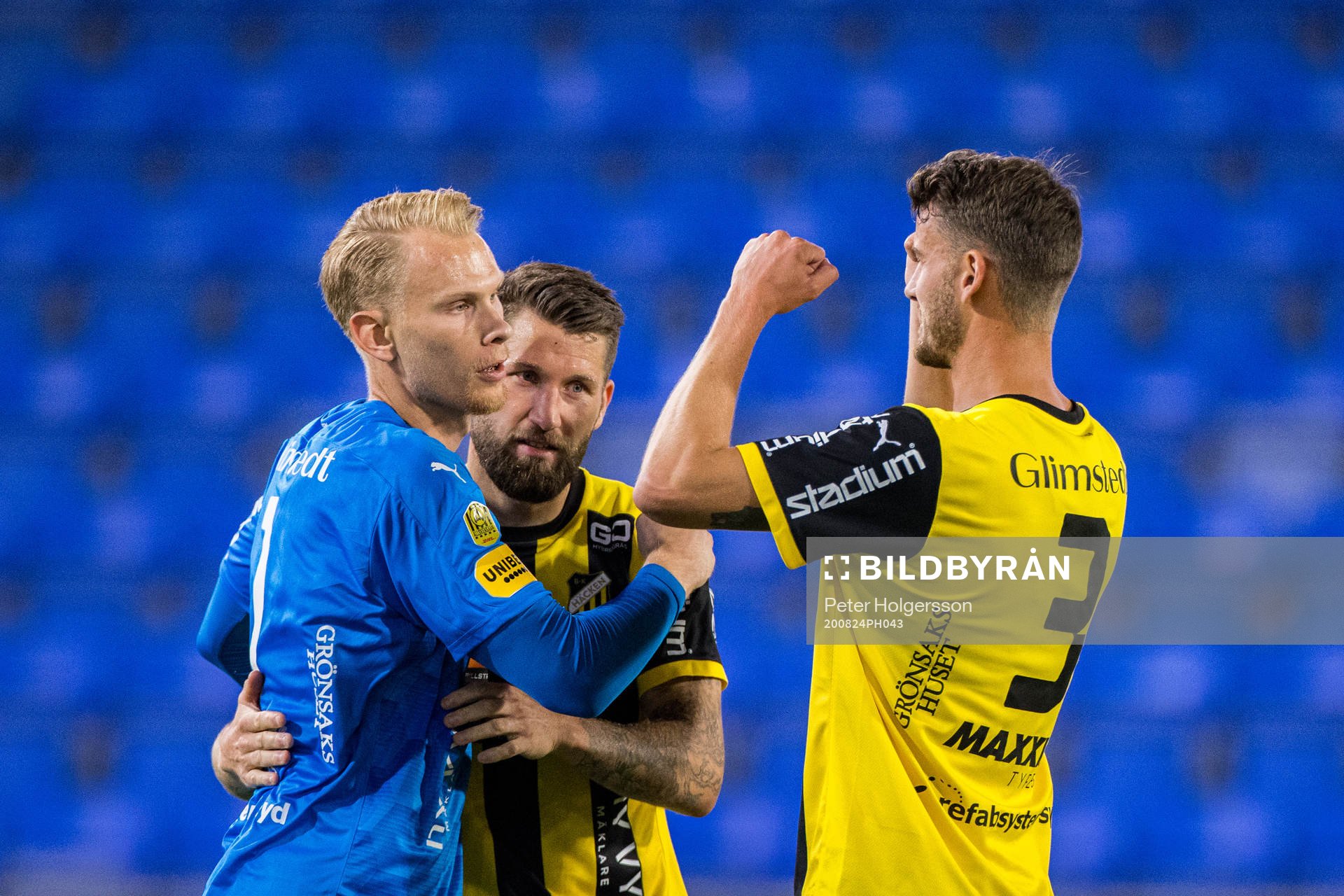 Häckens målvakt Pontus Dahlberg, Joona Toivio och Johan