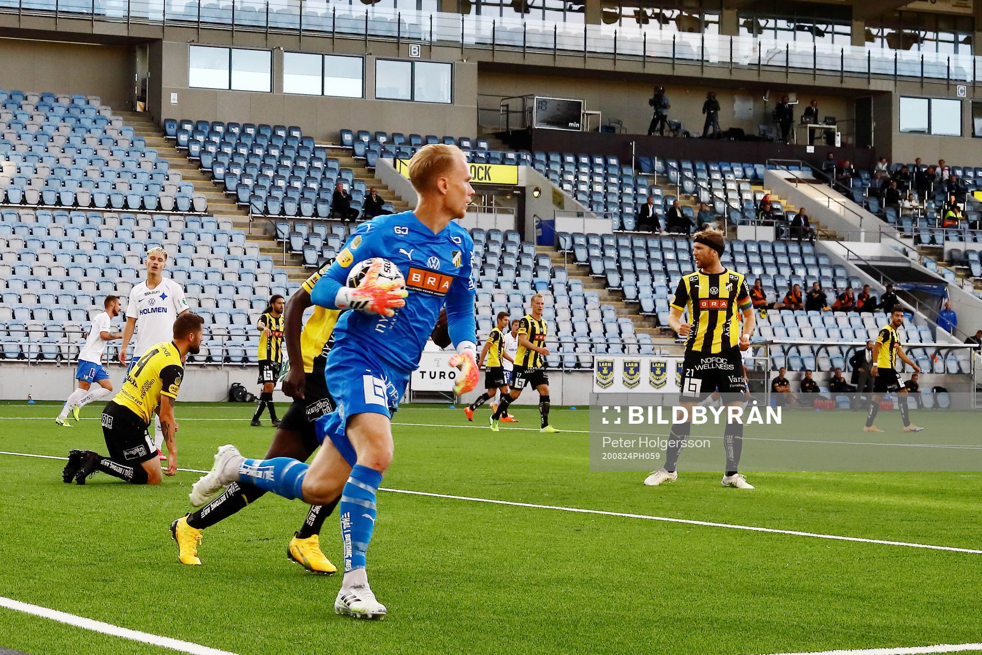 Räddning av Häckens målvakt Pontus Dahlberg