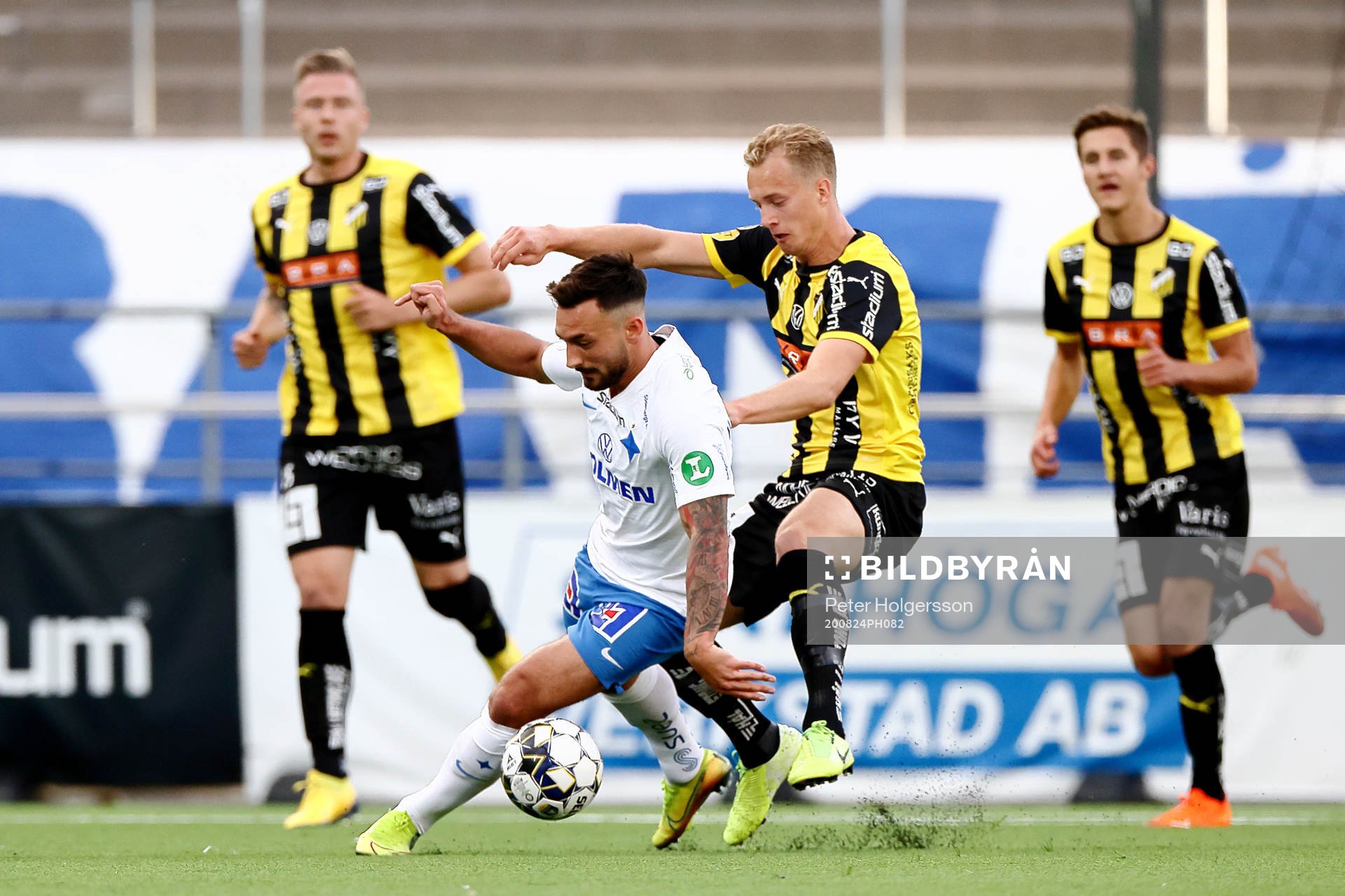 IFK Norrköpings Sead Haksabanovic och Häckens Gustav