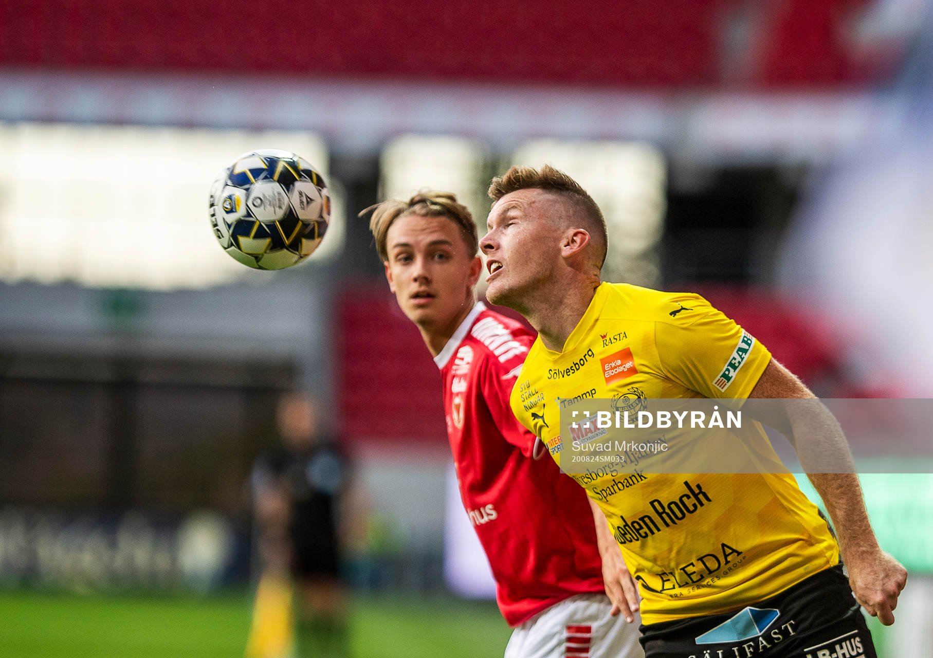 Mjällbys Viktor Agardius och Kalmars Isak Magnusson