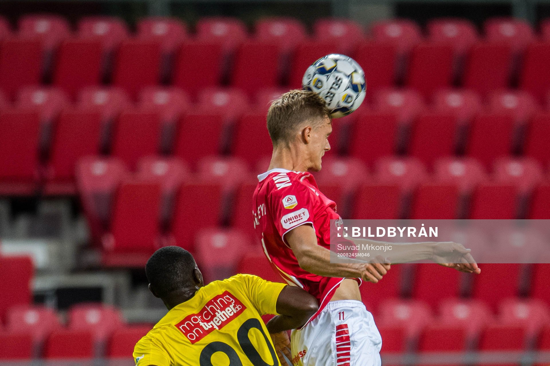 Mjällbys Moses Ogbu och Kalmars Svante Ingelsson